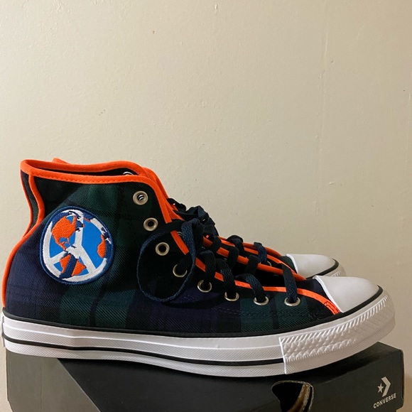 green plaid converse